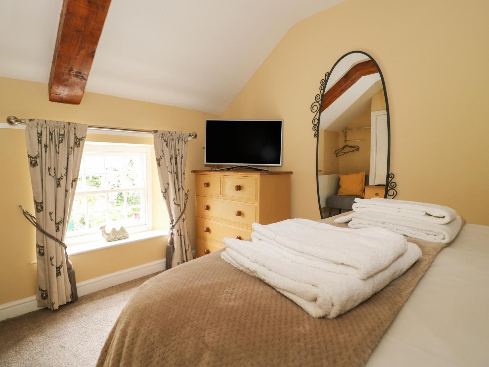 Loft Cottage Crakehall ภายนอก รูปภาพ